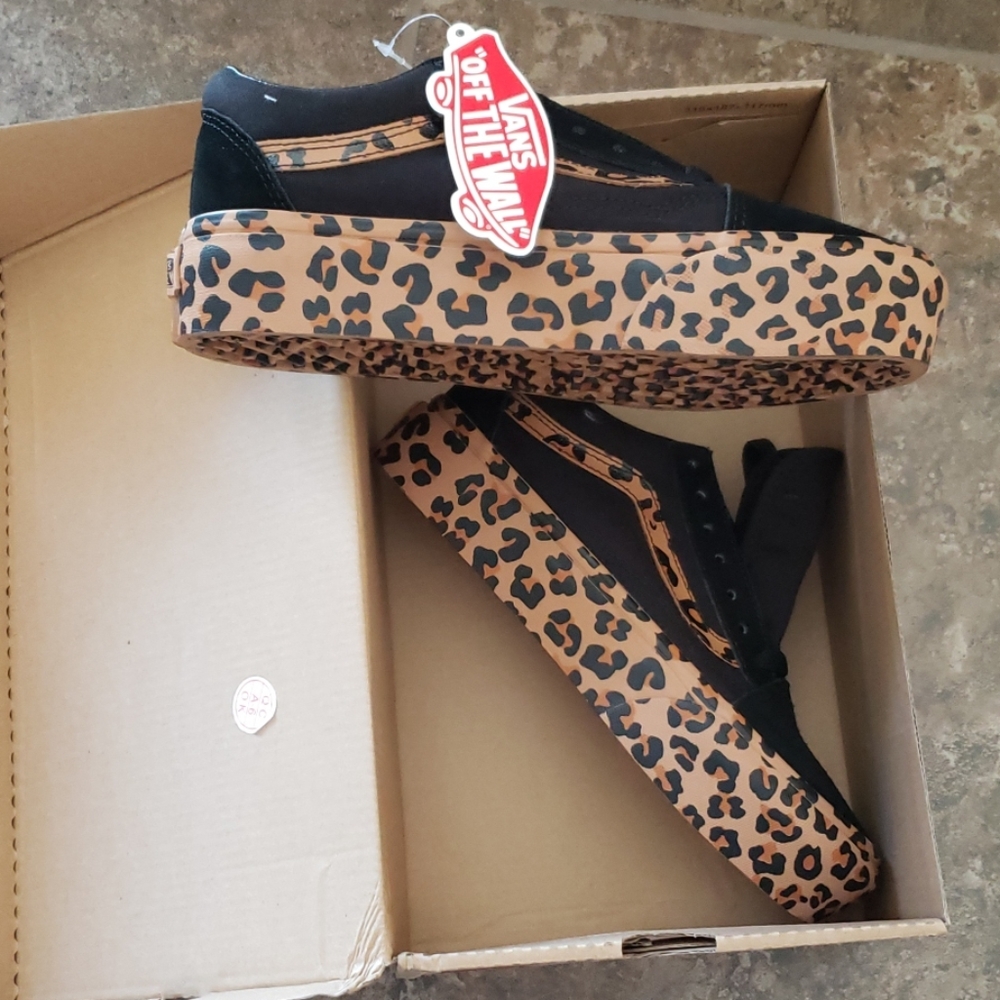 Old Skool Platform Leopard Vans